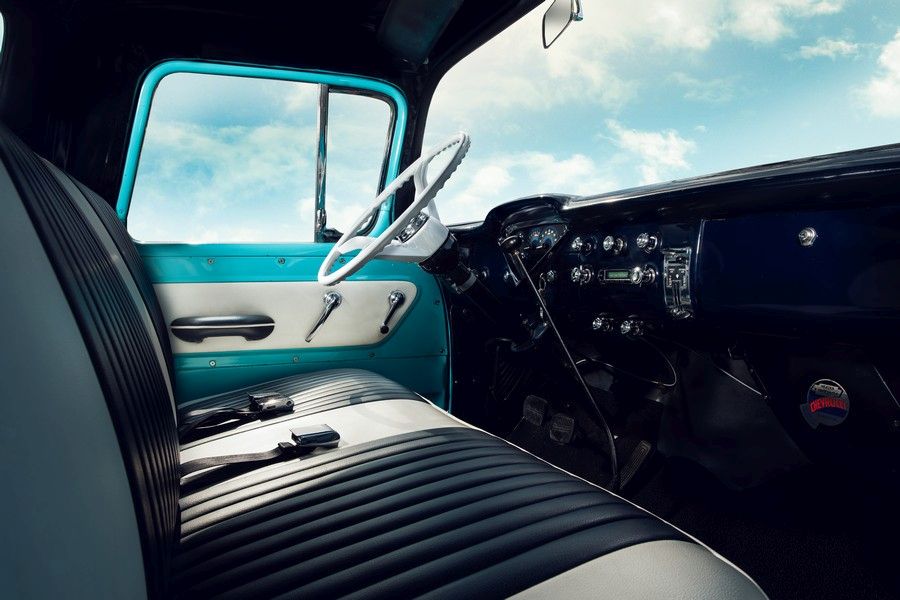 1959 Chevrolet Apache Image 8